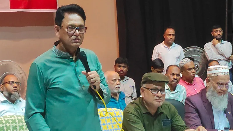 প্রশ্নপত্র নিয়ে বিরূপ মন্তব্য করলে পুলিশ তাকে আটকাবে: শিক্ষামন্ত্রী